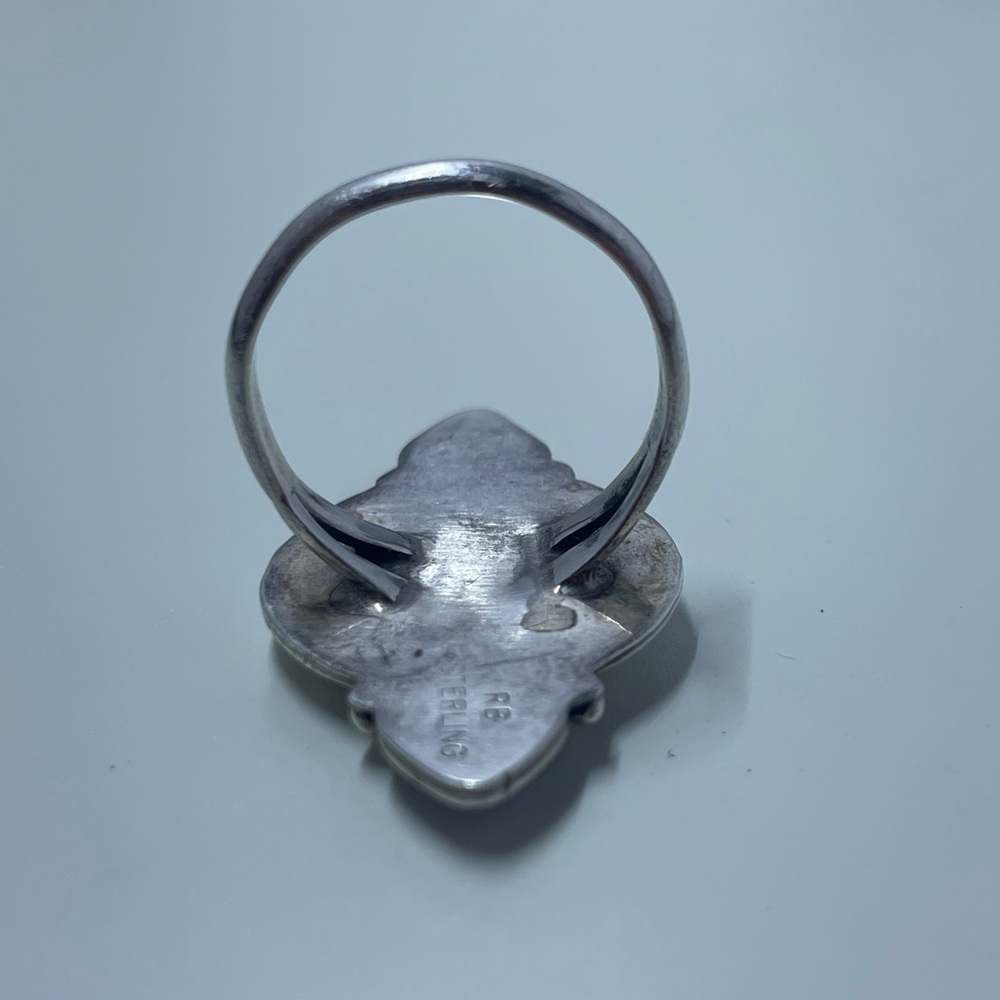 Sterling & Turquoise Ring - Picture 7 of 9